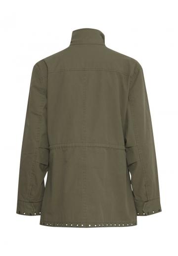 Куртка с накладнымит карманами