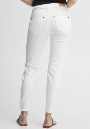 Короткие джинсы