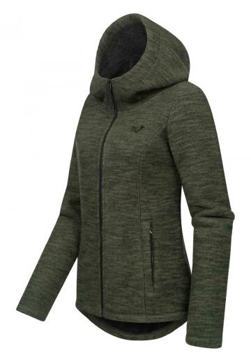 Вязаная кофта