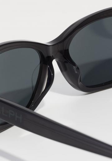 Солнечные очки