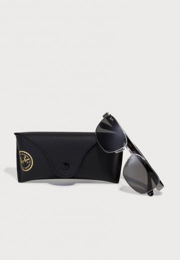 Солнечные очки