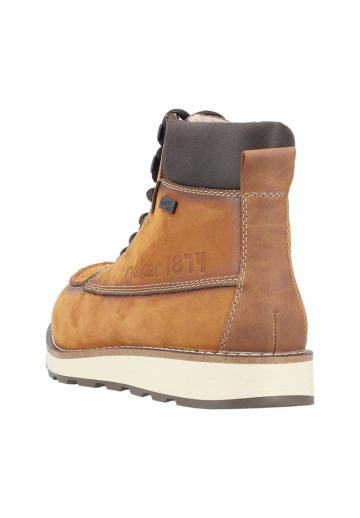 Ботинки на шнуровке