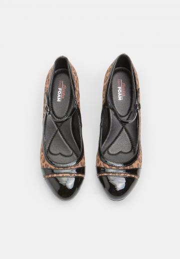 Туфли с ремешком