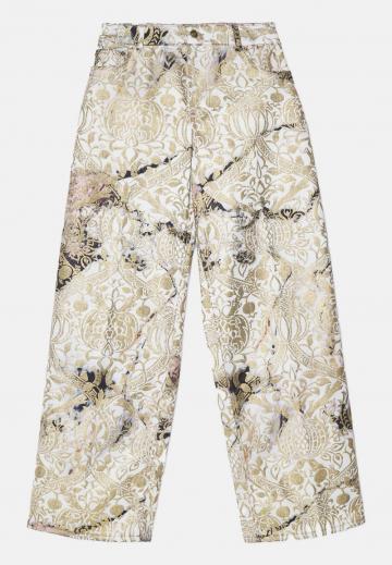 Джинсы бойфренда