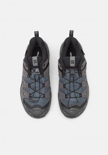 Походная обувь