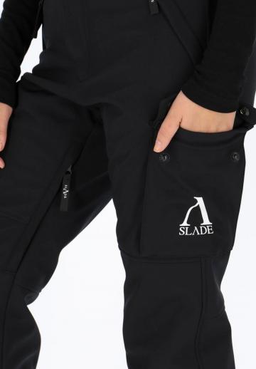 Брюки с накладными карманами