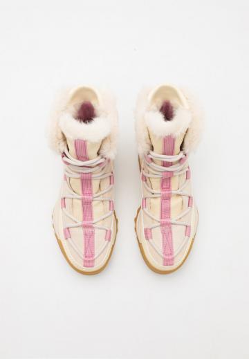 Зимние ботинки