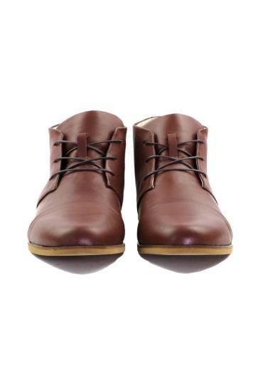 Ботинки на шнуровке