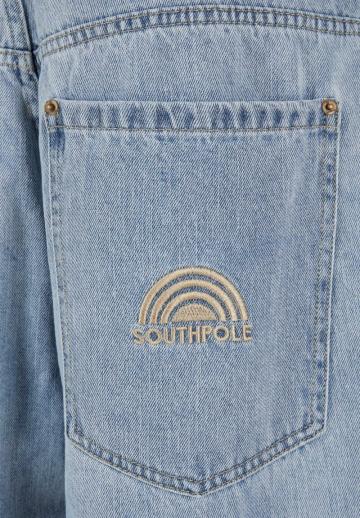 Прямые джинсы