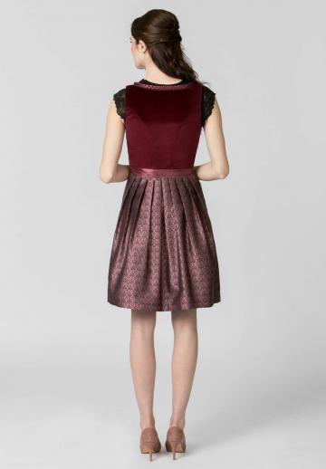 Баварское платье