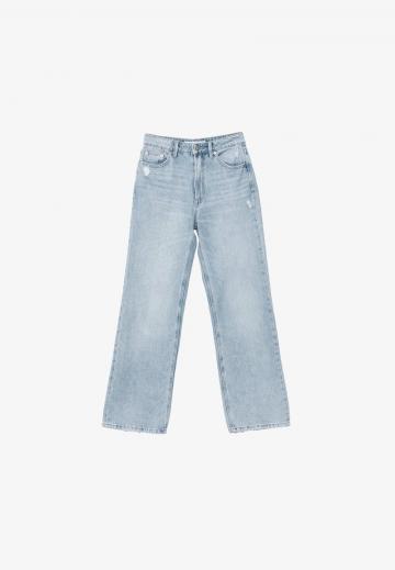 Прямые джинсы