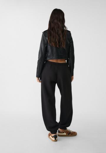 Спортивные штаны