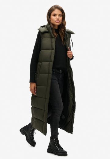 Длинный жилет