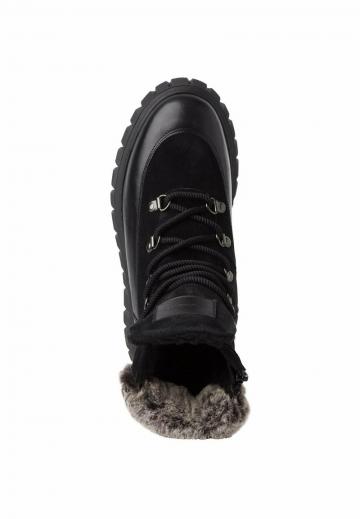 Сапожки на танкетке