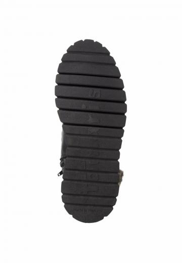 Сапожки на танкетке