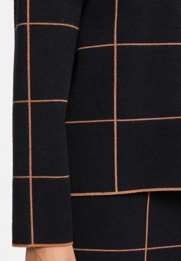 Вязаное платье