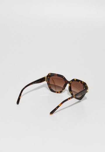 Солнечные очки