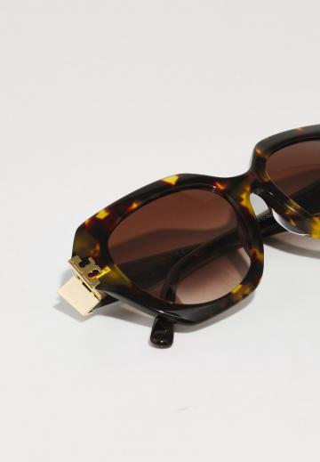 Солнечные очки