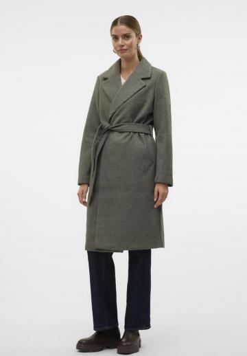 Шерстяное пальто