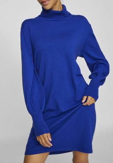 Вязаное платье