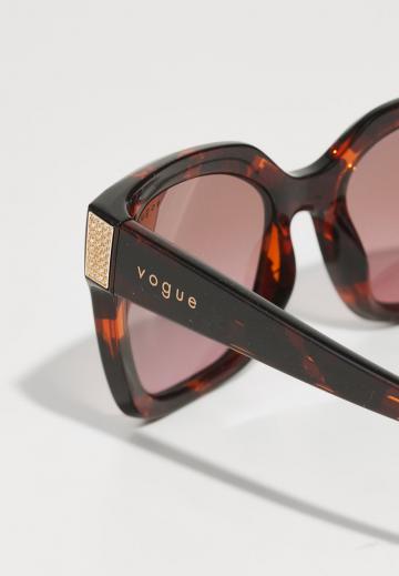 Солнечные очки