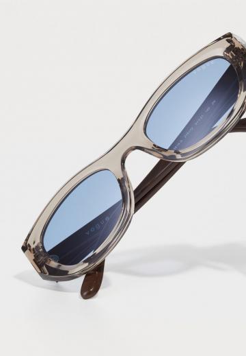 Солнечные очки