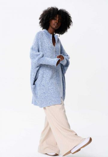 Длинный жилет