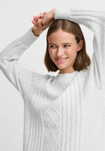 Вязаное платье