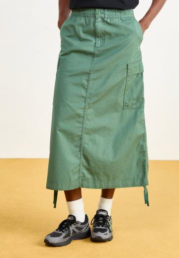 Юбка с накладными карманами