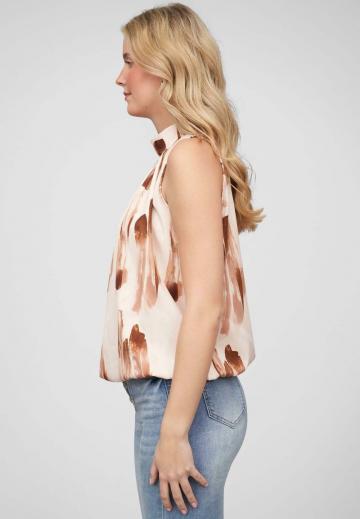 Блузка без рукавов