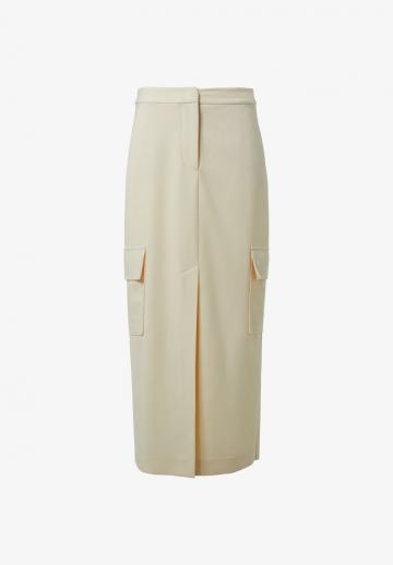 Юбка с накладными карманами