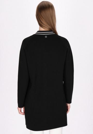 Длинный жилет