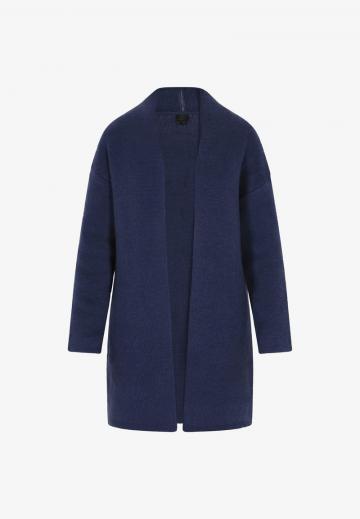 Длинный жилет