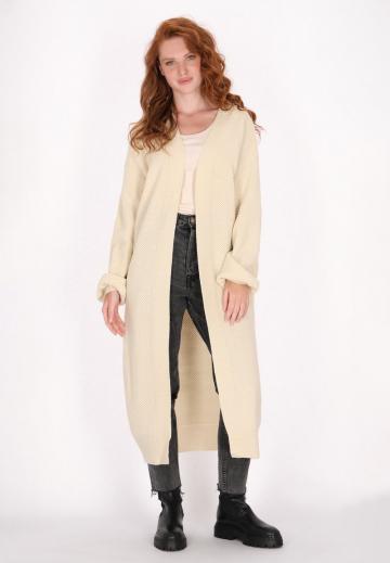 Длинный жилет