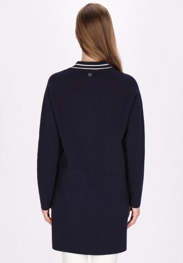 Длинный жилет