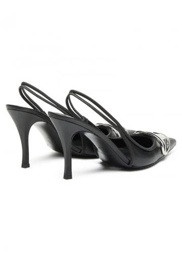 Туфли на высоком каблуке