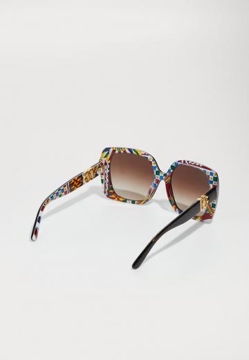 Солнечные очки