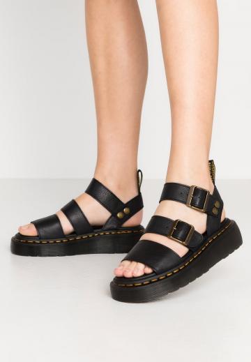 Босоножки на платформе