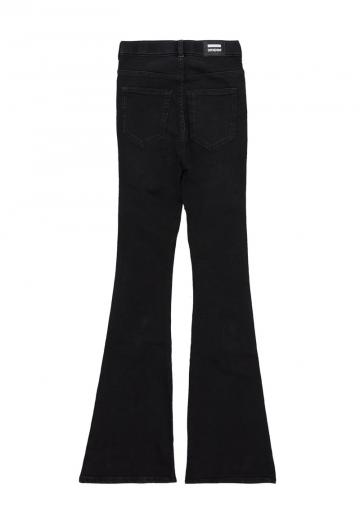 Клешеные джинсы