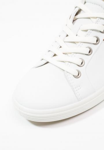 Спортивные балетки