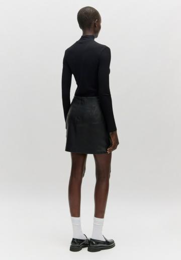 Кожаная юбка