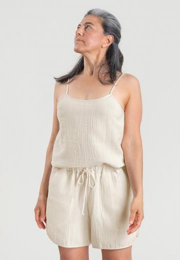 Топ на бретельках