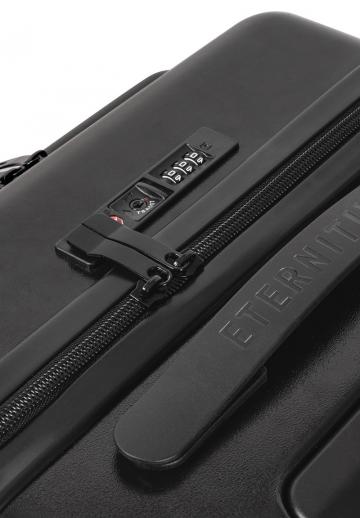 Набор чемоданов