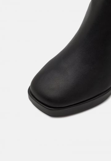 Широкие сапоги