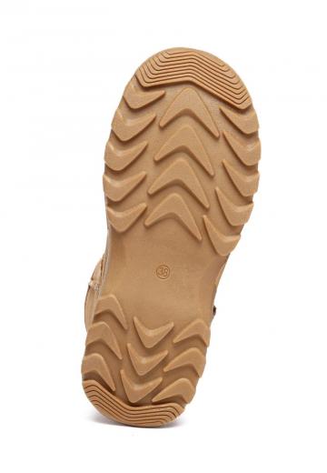 Зимние ботинки