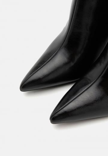 Широкие сапоги