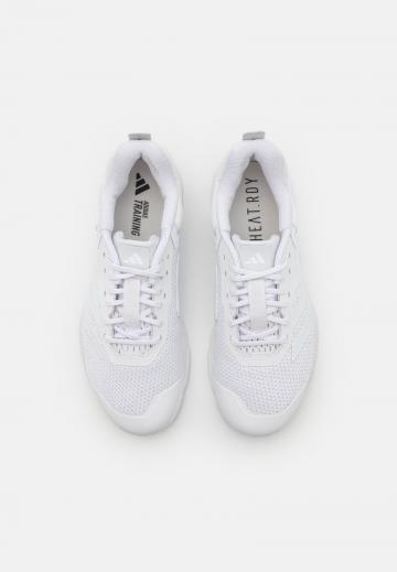 Тренировочные кроссовки