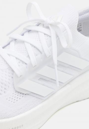 Беговые кроссовки