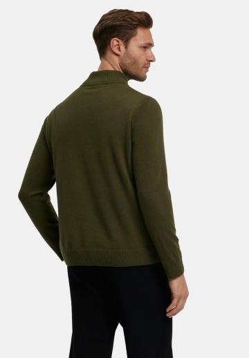 Пуловер