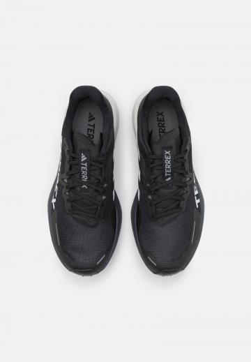 Беговые кроссовки